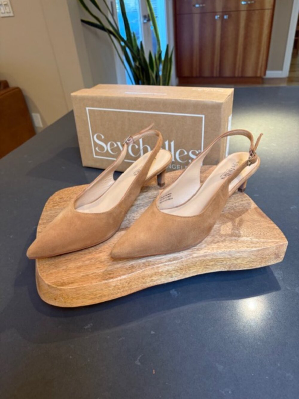 Seychelles Candlelight Suede Tan Size 8.5 - Picture 7 of 11